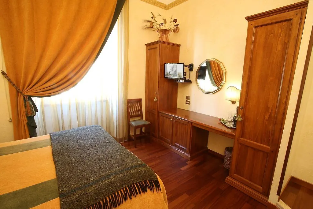 Al Colonnato Di San Pietro Bed & Breakfast Rome Italy