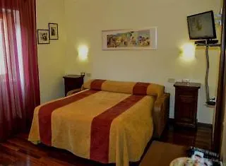 Al Colonnato Di San Pietro Bed & Breakfast Rome