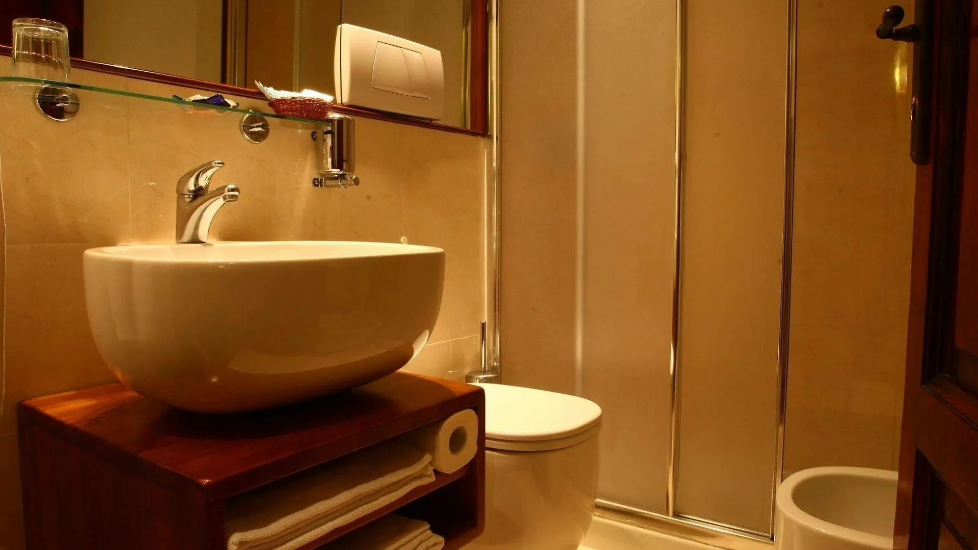 Al Colonnato Di San Pietro Bed & Breakfast Rome