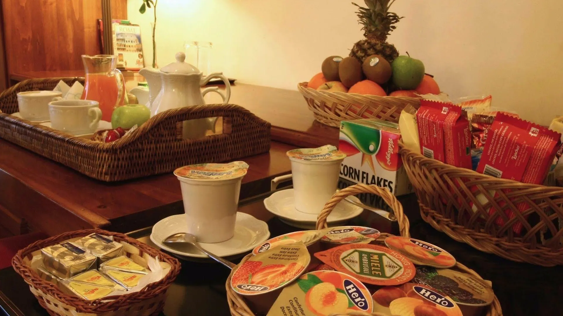 Al Colonnato Di San Pietro Bed & Breakfast Rome 3*,  Italy